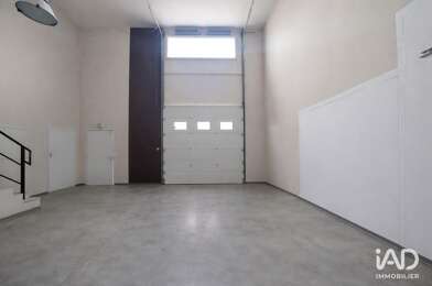 Commerce  850000 €