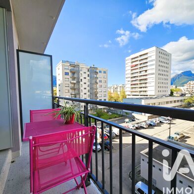 Appartement 3 pièces 118000 €