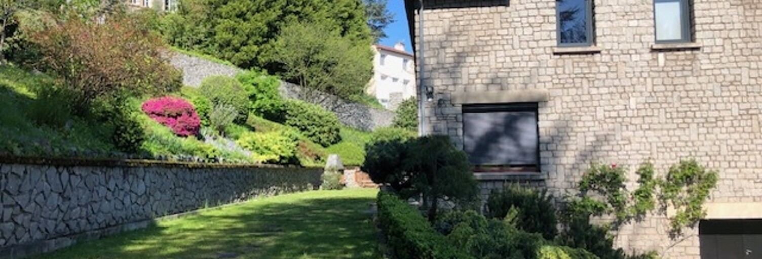 Maison 10 Pièces 287 m² à vendre à Saint-Étienne (42100)