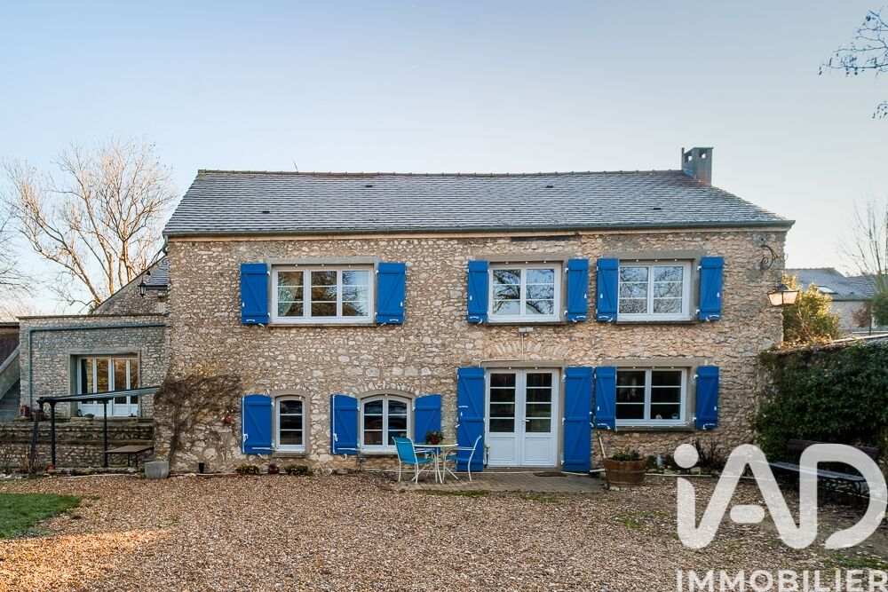 Vente Maison/villa 8 pièces - Photo 2