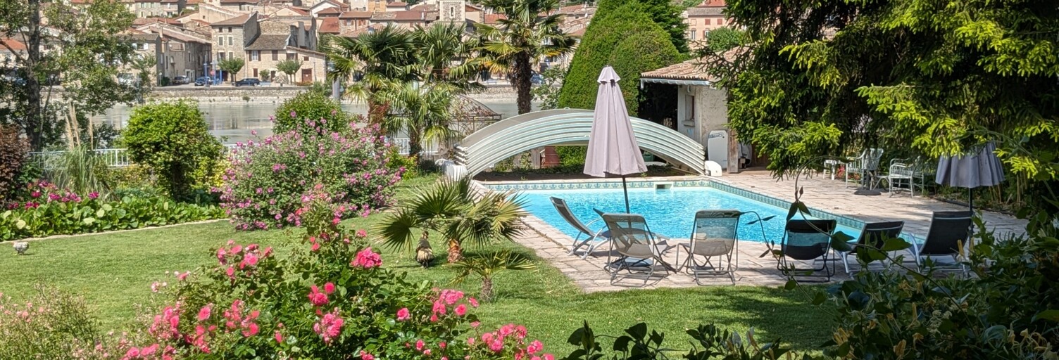 Maison 16 Pièces 484 m² à vendre à Andancette (26140)