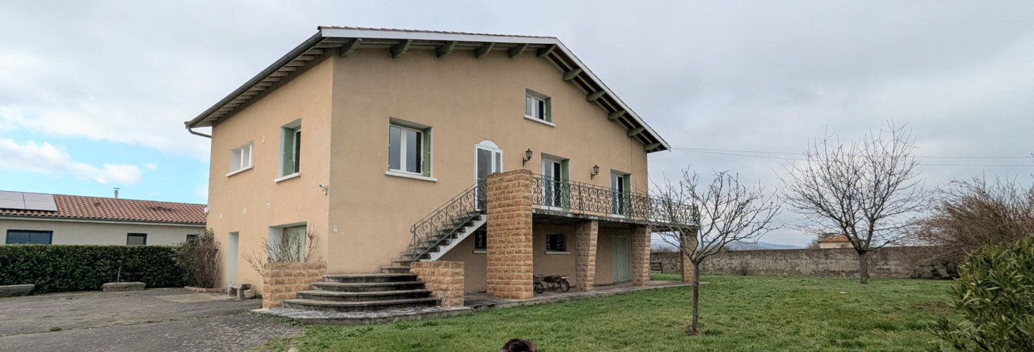 Maison 5 Pièces 165 m² à vendre à Champdieu (42600)