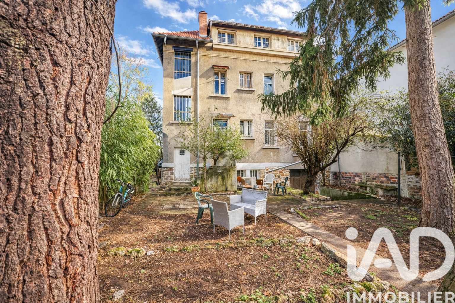 Vente Maison/villa 9 pièces - Photo 2