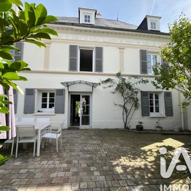 Maison 8 pièces 690000 €