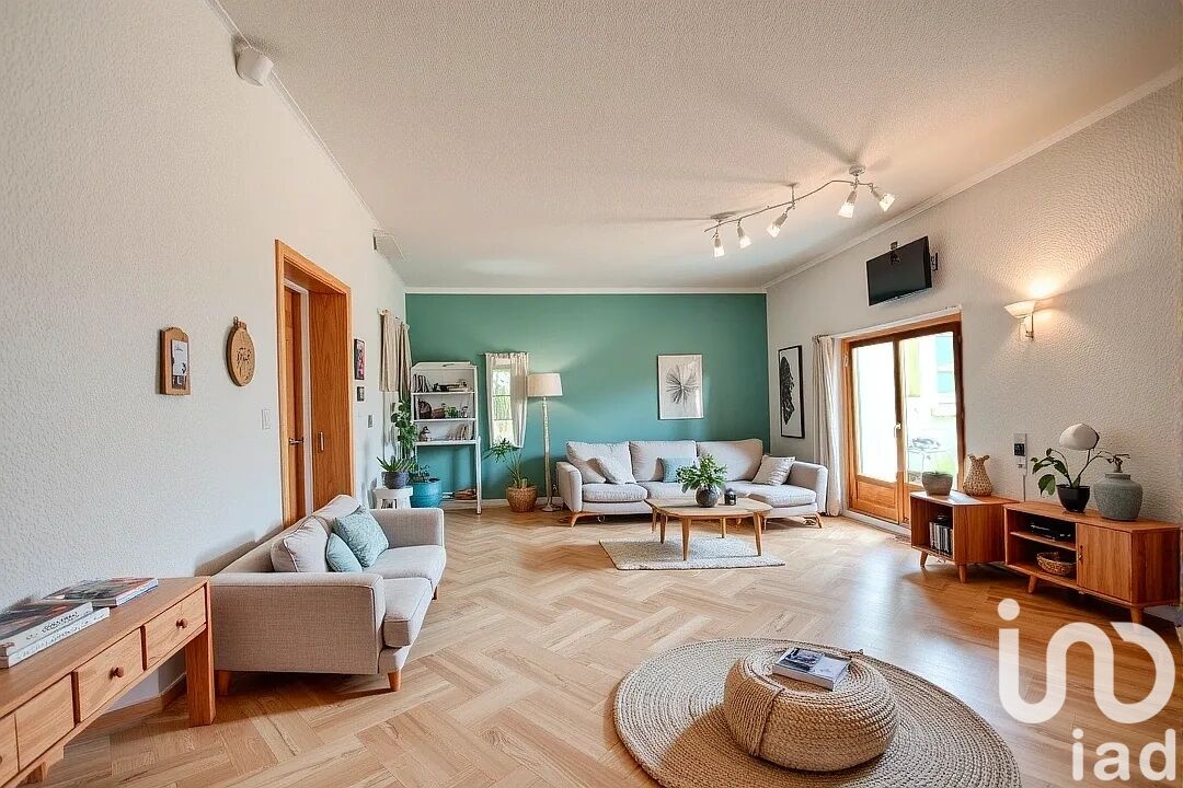 Guingamp - 205m² - 9p. - 5ch.