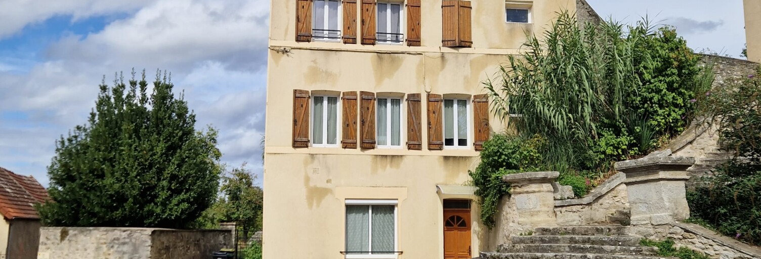 Maison 8 Pièces 157 m² à vendre à Saint-Martin-la-Garenne (78520)