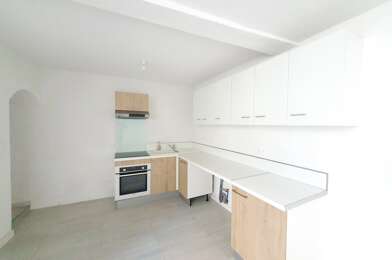 Appartement 6 pièces 223000 €