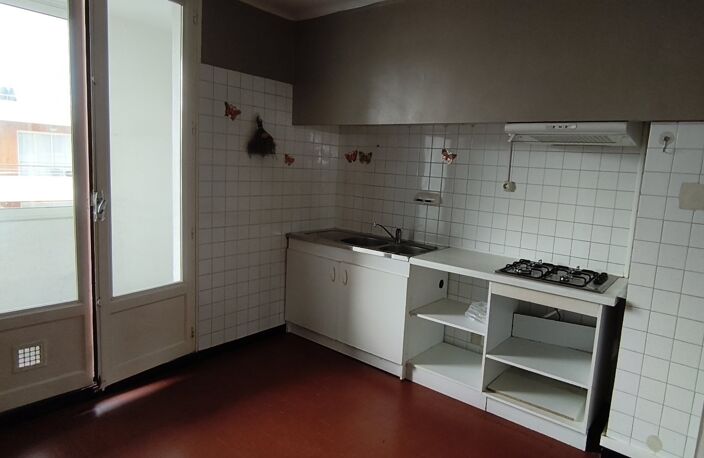 34500 Béziers-T3 70m2-garage — photo 5