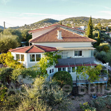 Maison 7 pièces 669100 €