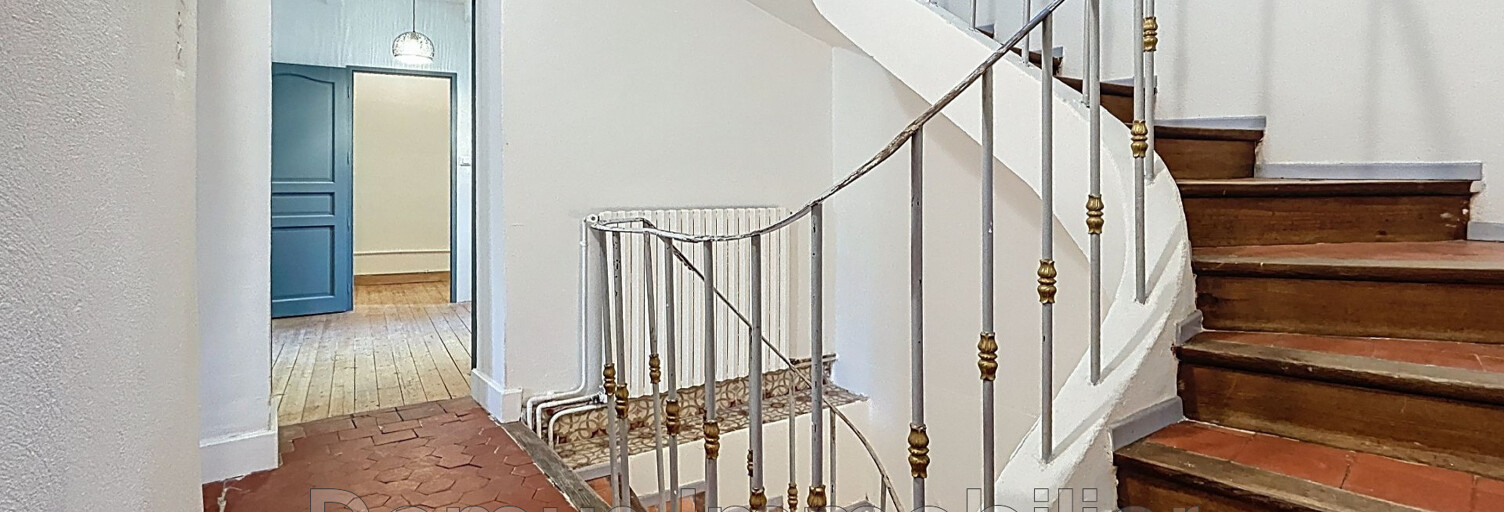 Maison 6 Pièces 200 m² à vendre à Châteauneuf-de-Gadagne (84470)