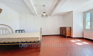 Maison 6 Pièces 200 m² à vendre à Châteauneuf-de-Gadagne (84470)