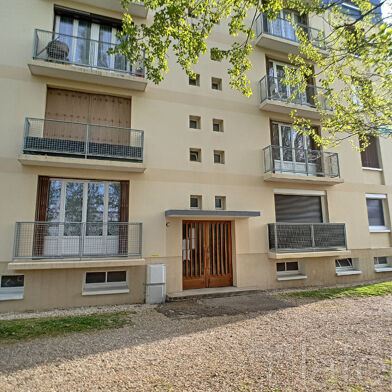 Appartement 3 pièces 648 €