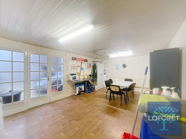 Local commercial à louer Annay 130 m2 — photo du bien