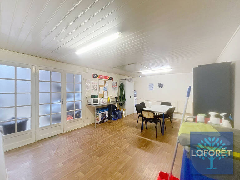 Local commercial à louer Annay 130 m2 — photo 1