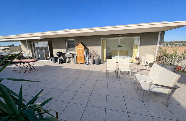 LATTES  - ROOFTOP - 94m² - Terrasse de 80m² — photo 3