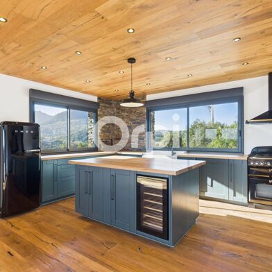 Maison 6 pièces 1150000 €