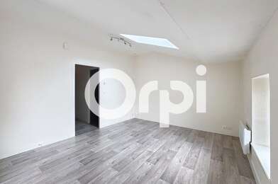 Appartement 3 pièces 460 €