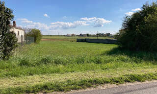 Terrain  600 m² à vendre à Champagnolles (17240)