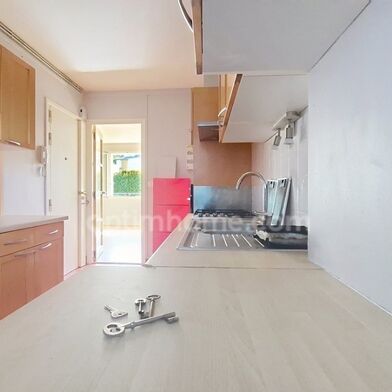 Appartement 3 pièces 241000 €