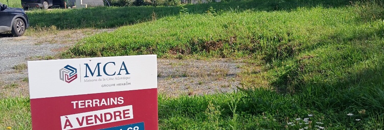 Terrain  800 m² à vendre à Bourg (33710)