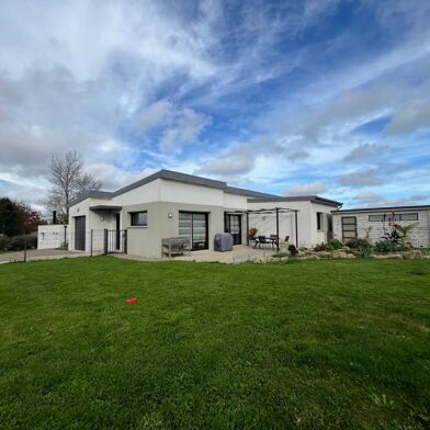 Maison 4 pièces 325500 €