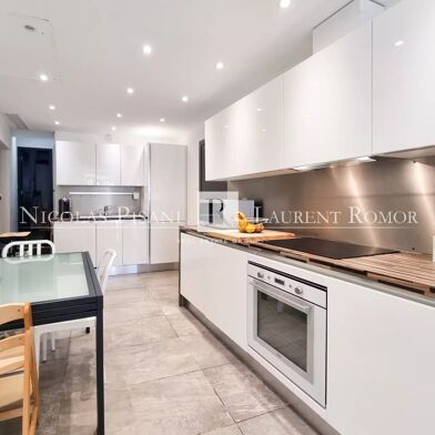 Appartement 3 pièces 1600 €