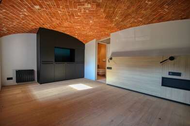 Appartement  585000 €