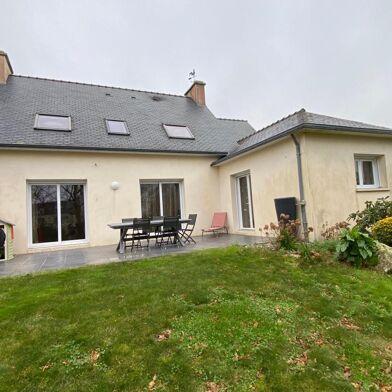 Maison 6 pièces 299620 €