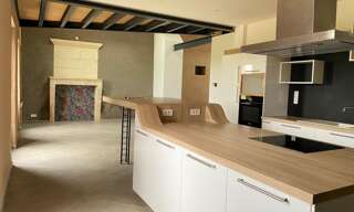 Maison 5 Pièces 170 m² à louer à Saint-Quentin-de-Baron (33750)