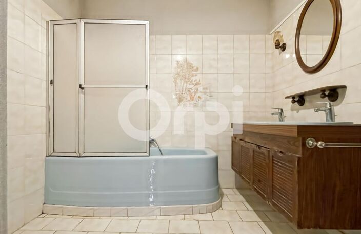 Maison de 125m² idéalement située à Évreux – Grand jardin et dépendance exceptionnelle — photo 5