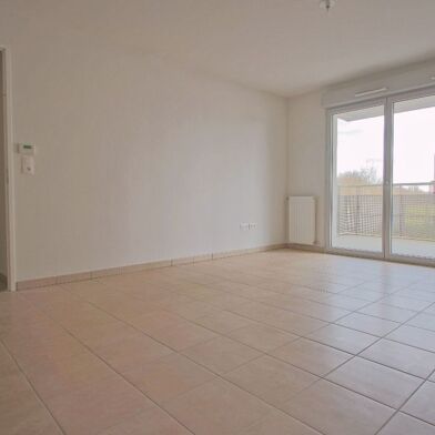 Appartement 3 pièces 710 €