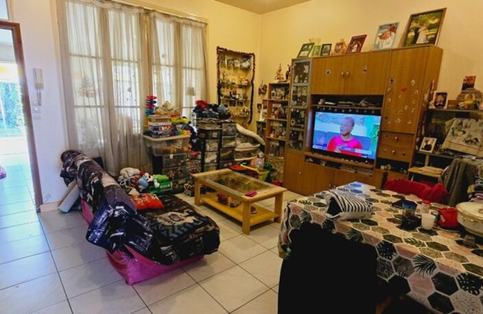 immeuble à vendre SAINT JEAN D'ANGELY (17) 98m² 2 logements loués — photo 4