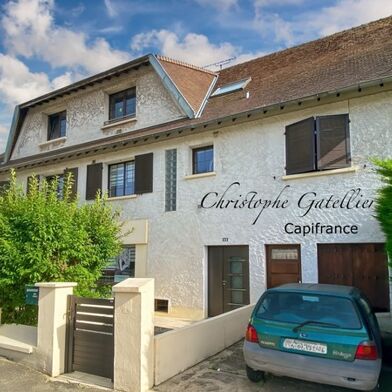 Maison 5 pièces 349000 €