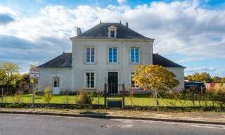 Immeuble  190 m² à vendre à Noyant-Villages (49490)