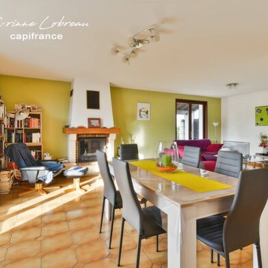 Maison 5 pièces 275000 €