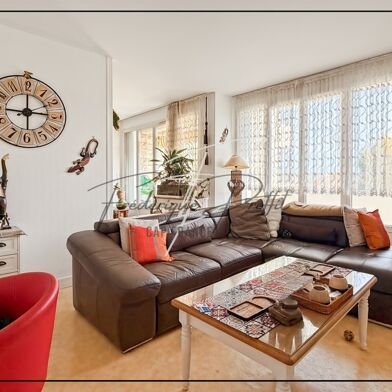 Appartement 4 pièces 150000 €