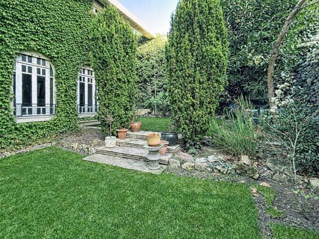 Maison à vendre 15 pièces, jardin et garages REIMS (51) — photo du bien