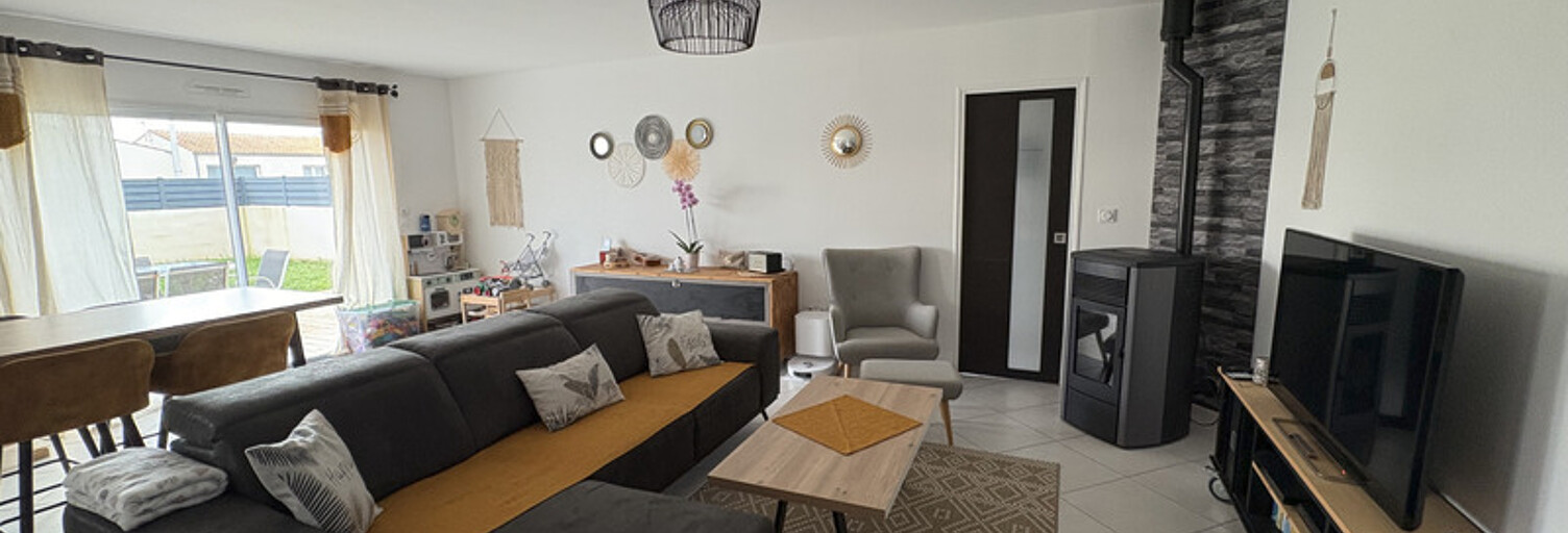 Maison 4 Pièces 84 m² à vendre à Angliers (17540)