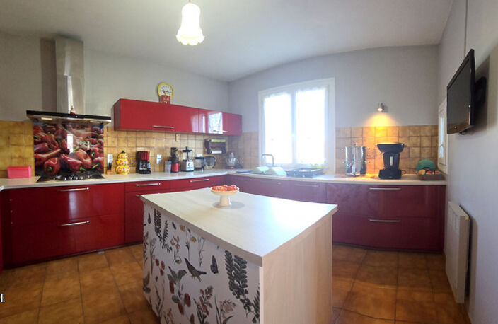 Maison familiale de 109 m² sur grand terrain arboré. Sous-sol complet. Quartier calme à Montauban — photo 5