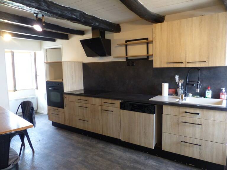 Maison à vendre 4 pièces AIRVAULT (79) TERRAIN 374 m² — photo 1