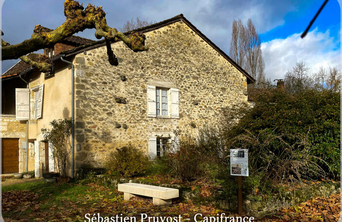 Maison à vendre 6 pièces SAINT JEAN DE COLE (24), trois chambres, 140m2 habitables, au coeur du village touristique — photo 2
