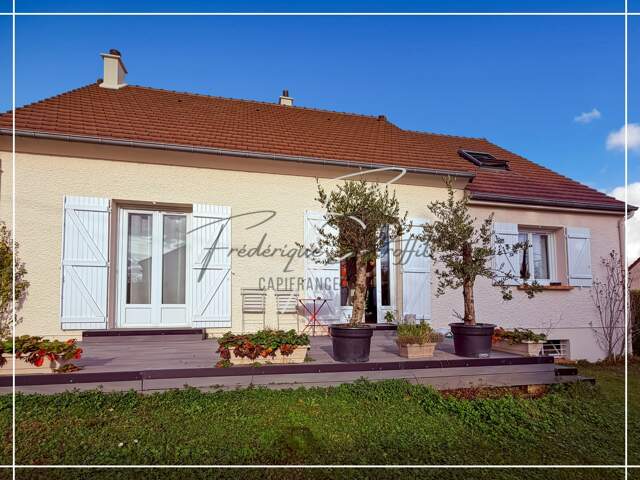   Maison familiale 5 chambres – Sous-sol total – Secteur calme — photo du bien