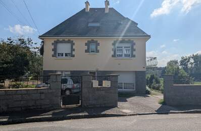 GUEMENE SUR SCORFF IMMEUBLE DE RAPPORT COMPOSE DE 2 LOGEMENTS T3 ET T5 JARDIN DE 800M² ENVIRON — photo du bien