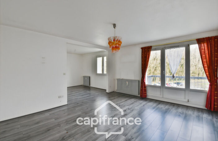 Appartement T4 lumineux avec balcon, et stationnement privatif — photo 2