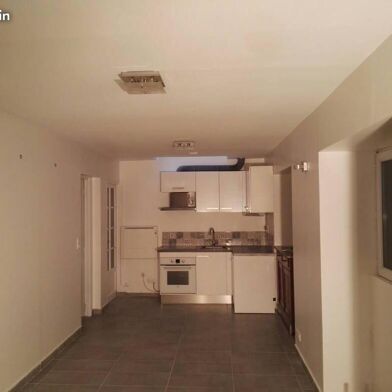 Appartement 2 pièces 919 €