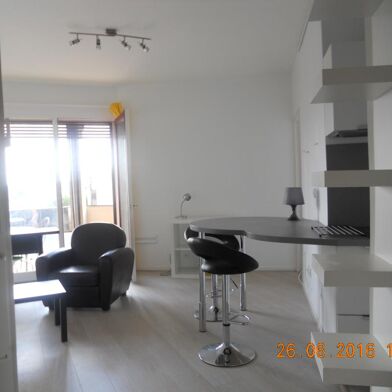 Appartement 2 pièces 630 €