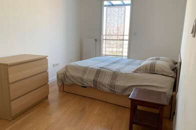Appartement 3 pièces 2500 €