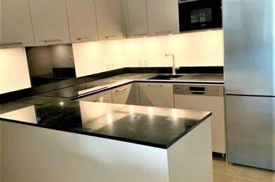 Appartement 3 pièces 2500 €