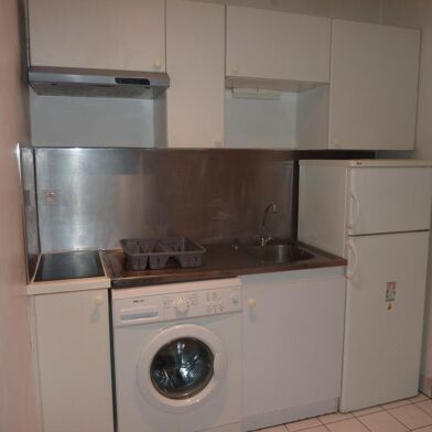 Appartement 1 pièces 735 €