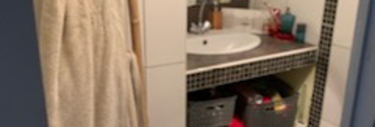 Appartement 1 Pièce 23 m² à louer à Gardanne (13120)